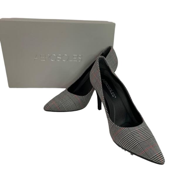 Size 6 Aerosoles Womens Plaid Black Heels Deal Breaker 3 Inch - Picture 1 of 12